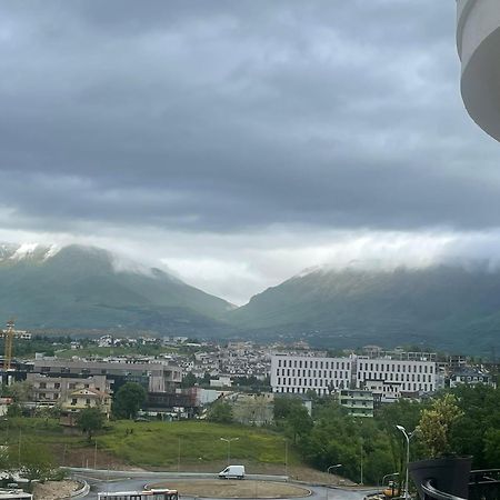 Misk Hotel & Resort Тирана Екстериор снимка